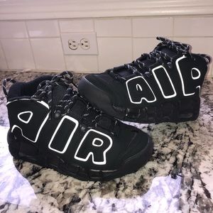 NIKE Air More Uptempo Black White NWOT